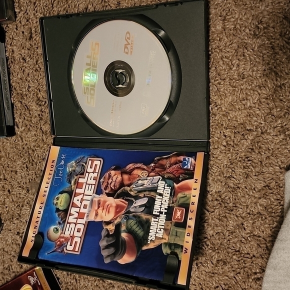 Small Soldiers (Anamorphic Widescreen) - Picture 3 of 6